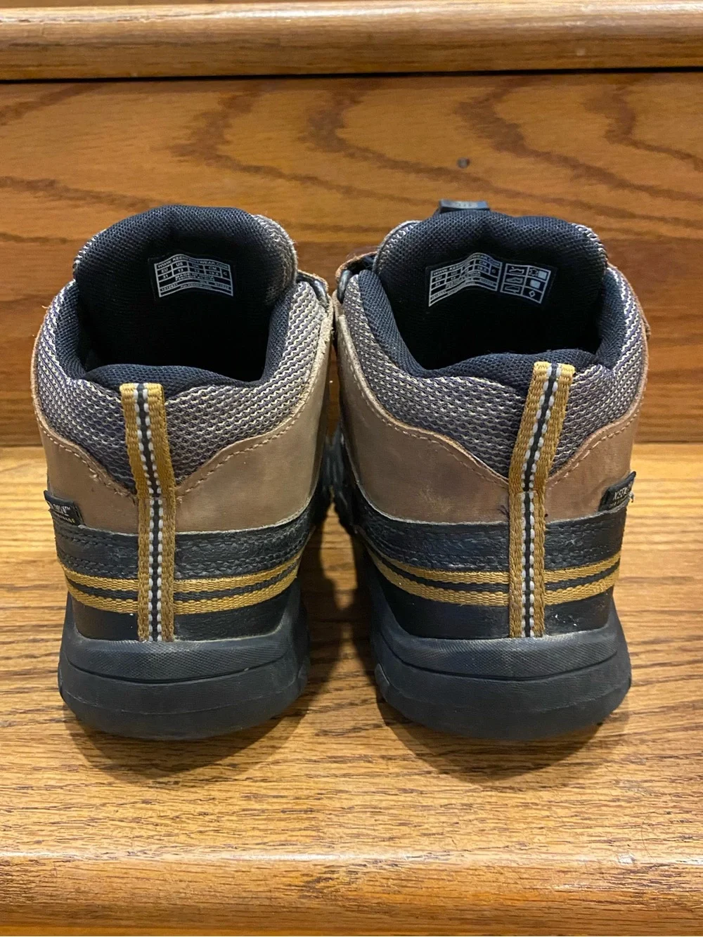 Keen Targhee Brown and Black Kids Hiking Boots - Size 13